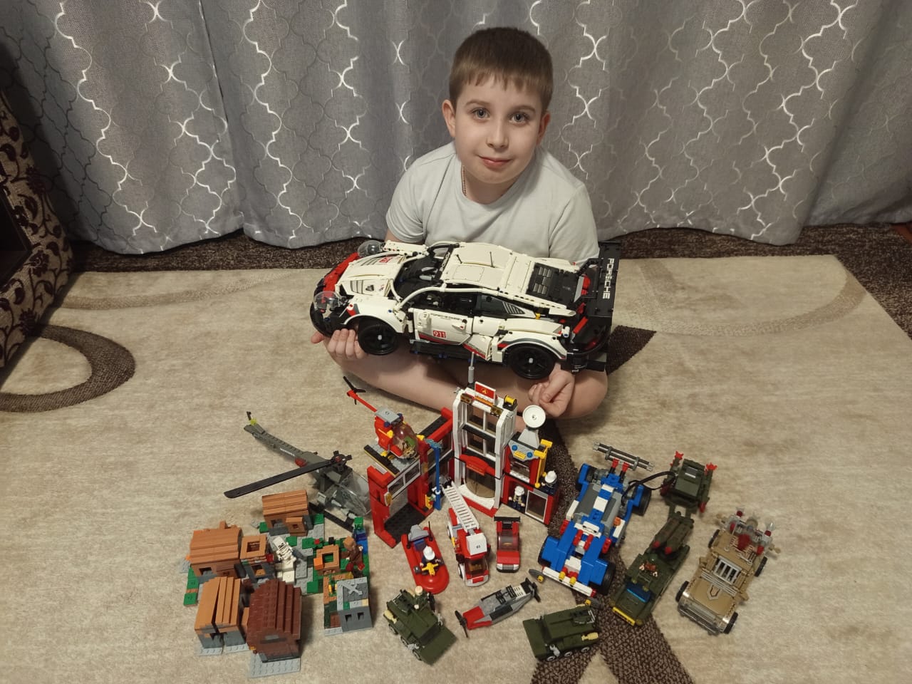 Международный день конструктора.